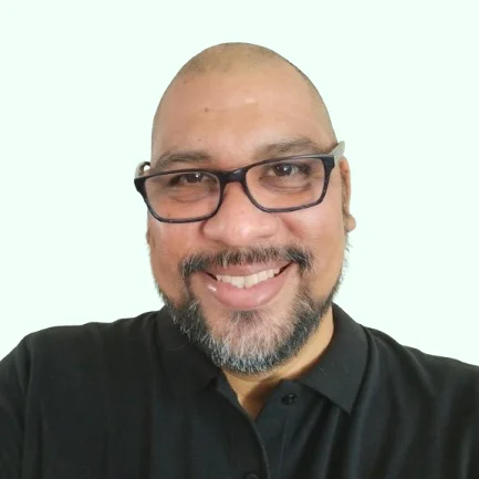Alex Ávalos